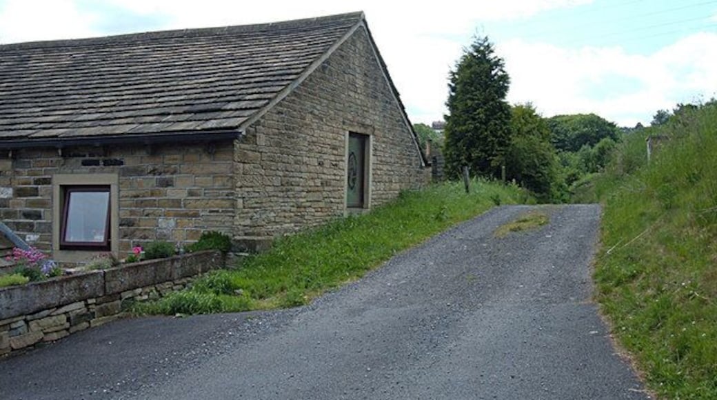 Sunny Bank Farm Situated about a kilometre east of Bank Top on Sunny Bank Lane.