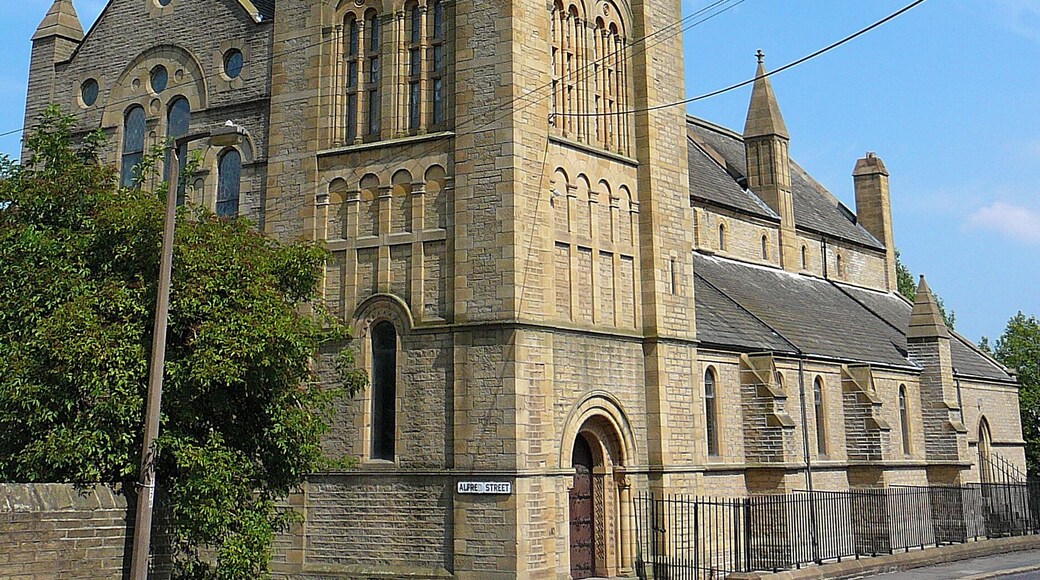 St John's, West Vale, Greetland