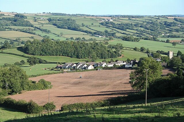 Yarcombe: towards the village. Looking east-south-east from the edge of Beacon Hill by the road to Taunton