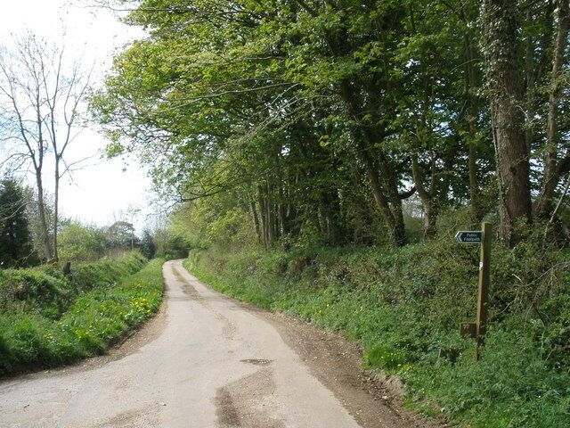 Footpath sign, near South Wood Farm