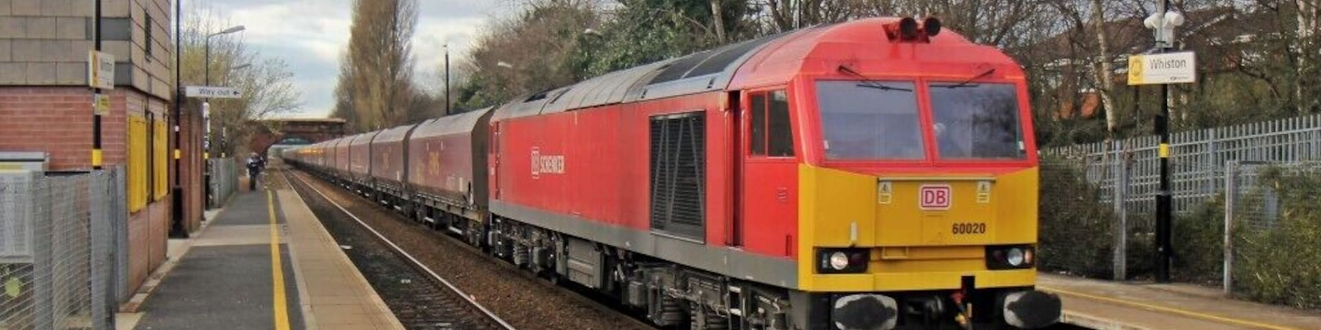 DB Schenker Class 60, 60020, Whiston railway station