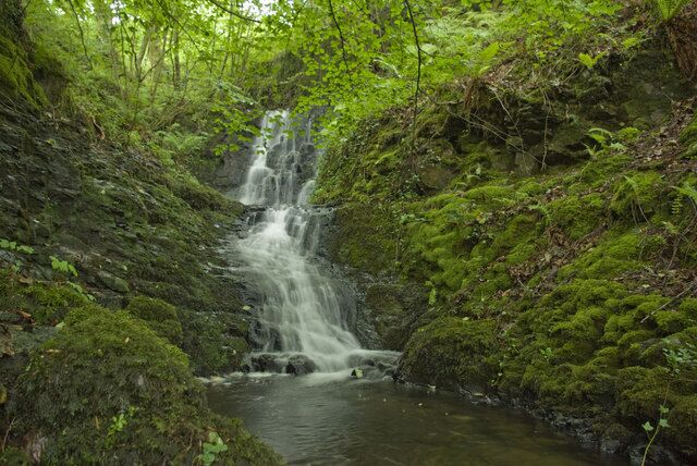 Unnamed Waterfall on Nant Llwyn-Y-Gwin This waterfall can be seen from the main road which run between Pont-Walby and Cefn Rhigos