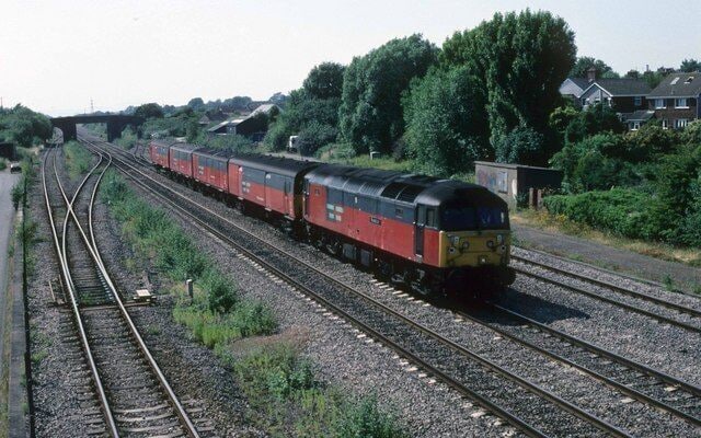 Mail Train at Magor A Swansea to bristol Mail service passes Magor.
