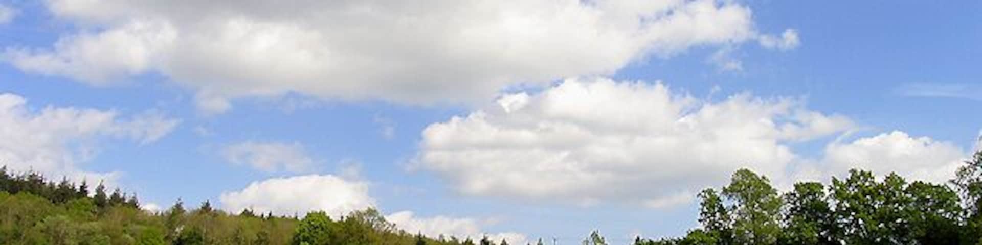 Coxland Cottage Field near Stanford Dingley. The field is to the north of the cottage and in the north eastern section of the grid square. The picture was taken from west side of the field looking more or less north east.