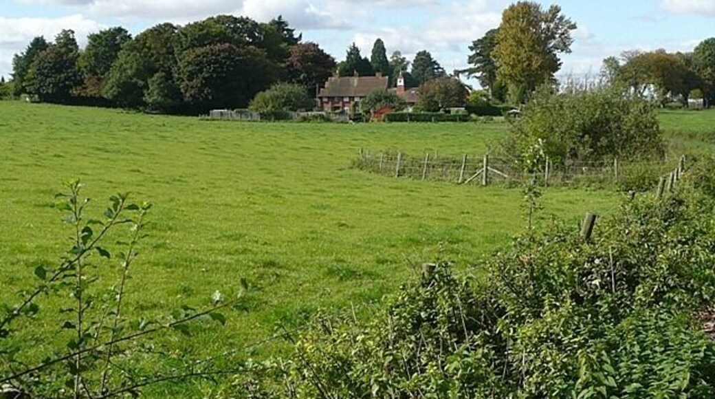 Frilsham Park Close to the motorway but well screened from it by the trees to the left.