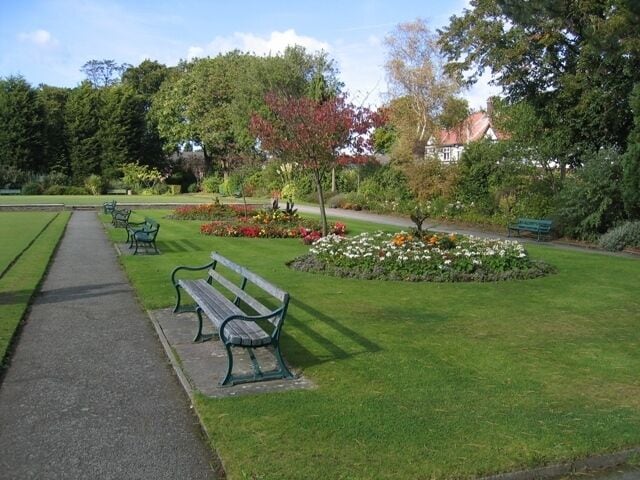 Flower beds in Alexandra Park, Hoole. These immaculate flower beds are alongside the bowling green in Alexandra Park, Hoole. For a view of the bowling green to the left see 993028