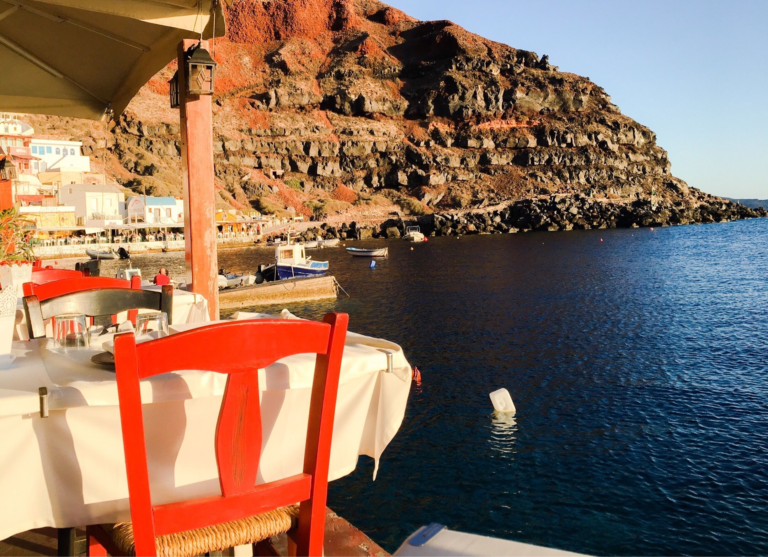 Best place to watch the Sunset and have dinner by the waterside. This is Amoudi Bay. Fresh Seafood served as you watch the Dramatic Sunset. 
