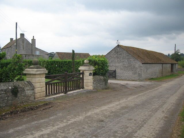 Stone Farm A view looking to the northwest along Stone Lane towards Stone Farm.
