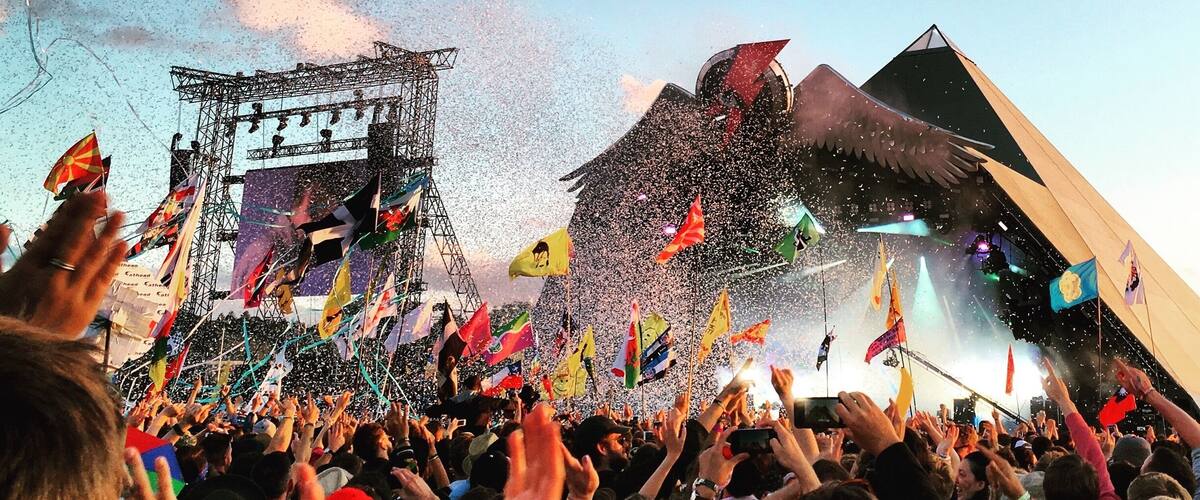 Main stage...! Buzzing with Coldplay!