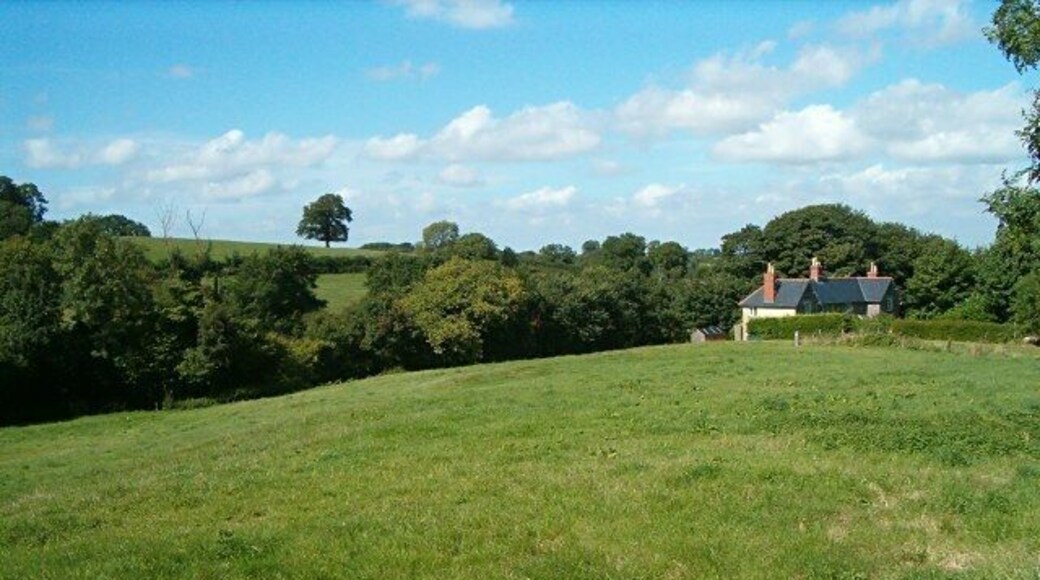 Country cottage. Near to Downhead.
