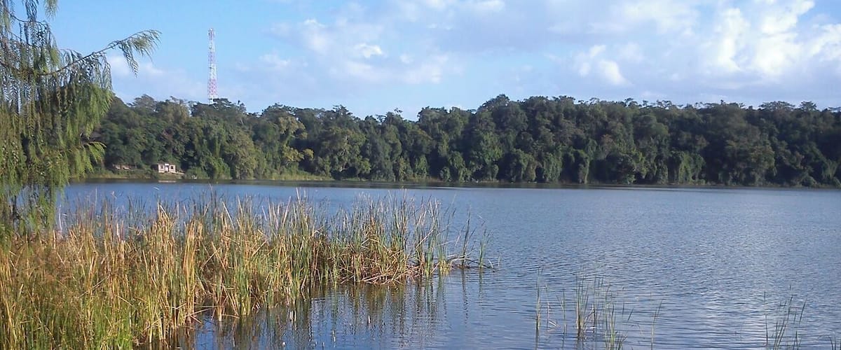 For a cool evening get down here ,grab a peddle and get to a boat into the water as you watch the sun go down. A beautiful place in Arusha Tanzania,a nice place for a bonfire .