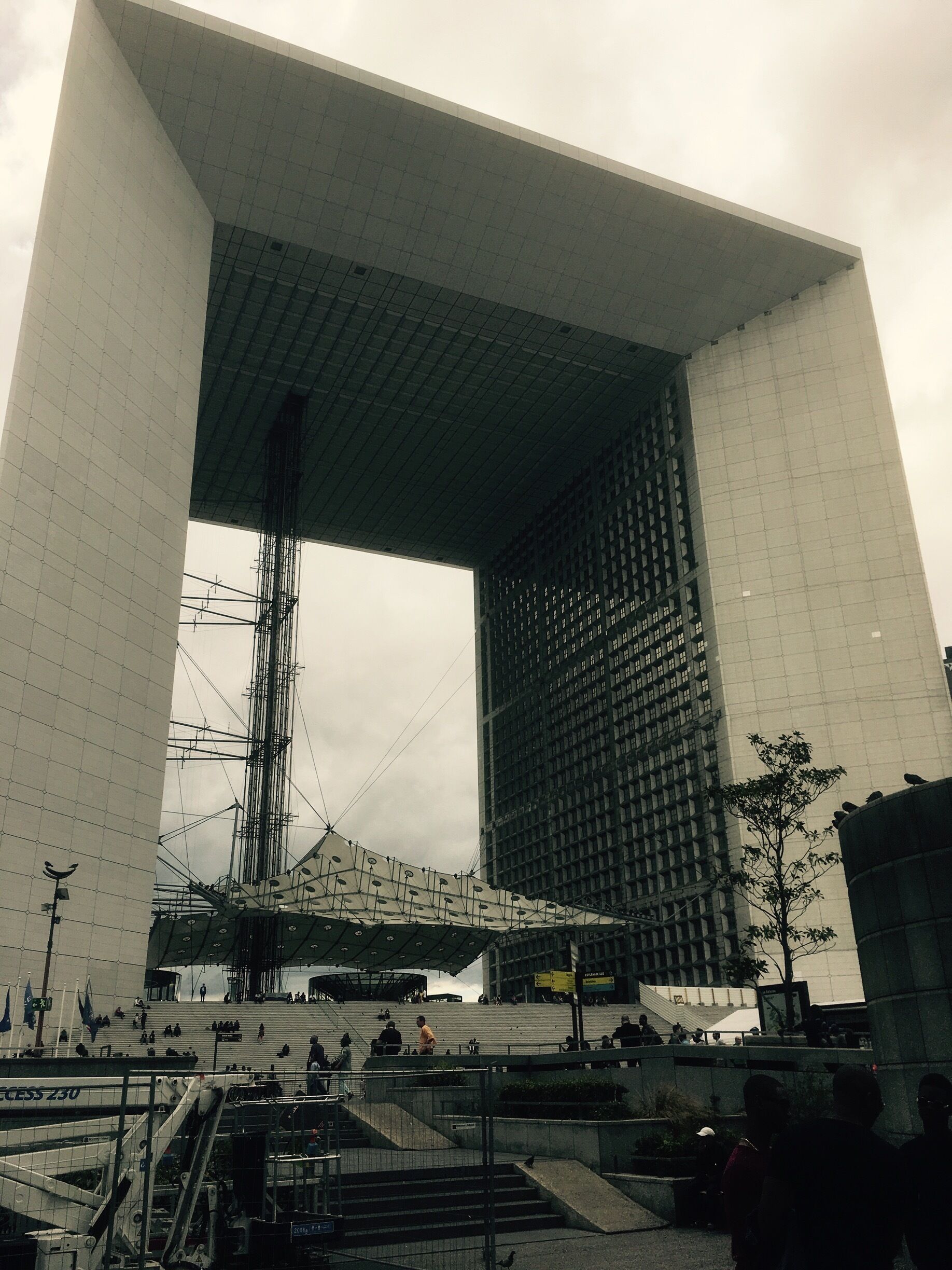 Puteaux 
Business district of paris called La Défense
La Grande Arche also called arche de la fraternité 
Viewing terrasse with stunning views 
Modern district of Paris business area 