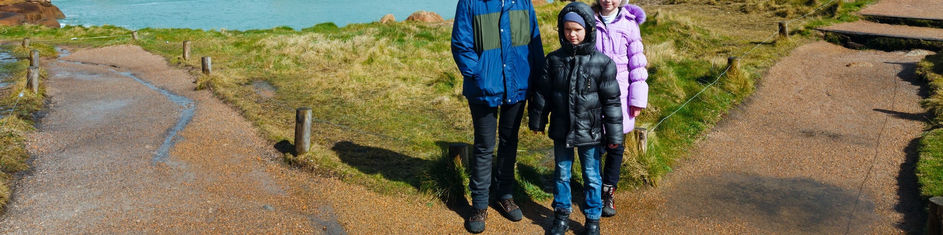 Family on Ploumanach coast (Brittany, France)