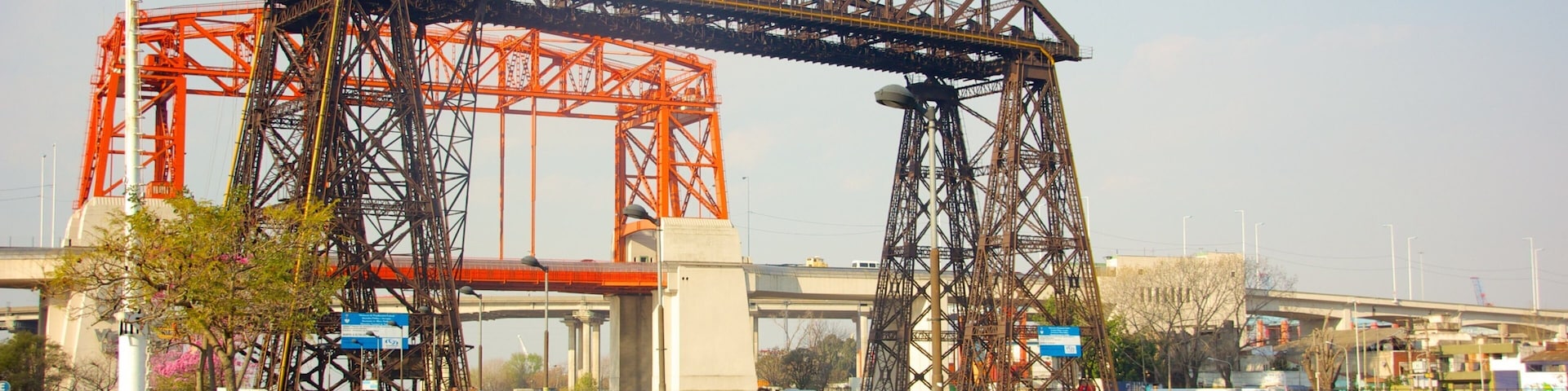 Avellaneda caracterizando uma ponte