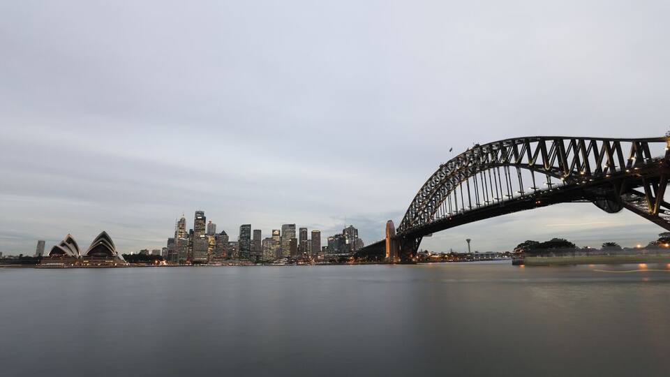 You can catch a train from the city over to Milson's point, and a short walk (5-10mins) later you get to enjoy this amazing view. The was taken around sunset, so you can see the city lights coming on.
#LifeAtExpedia