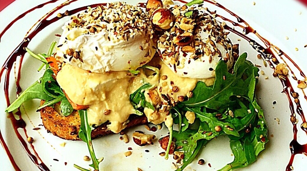 Taking out gold for me is the Egyptian's Breakfast ‘Egyptian sauté of sweet potato, fetta and dukkah served on chunky hommus toast with poached eggs. Absolutely Delicious !!!🍳🍳🍳
