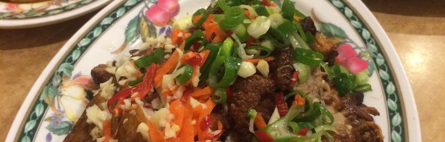 If you are ever in sydney and are looking for the best Sang Tung chicken dish, don't go to Chinatown. You need to go to Kingsford Chinese. Better than the Imperial Peking and a third of the price #delicious