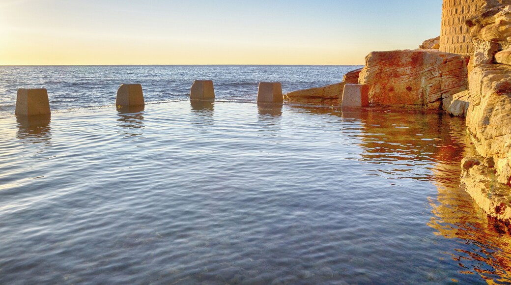 This is Ross Jones Memorial Pool next to Coogee Surf Life Saving Club. Coogee Beach is one of the many great beaches around Sydney.
