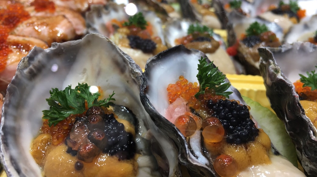 The Sydney Fish Markets have the most mouthwatering seafood you can find. The sushi and sashimi are the freshest you can find anywhere. #LifeAtExpedia!