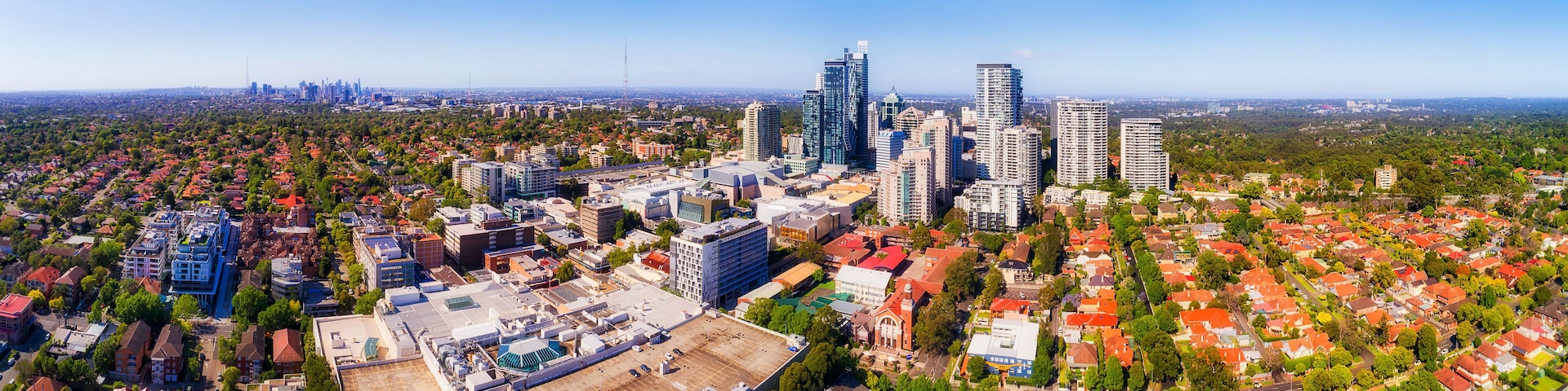 D Chats City 2 towers pan