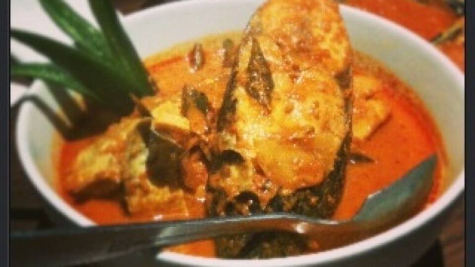 #food #lateplates #malay Mouth watering Fish Curry Malay style just full of flavour.