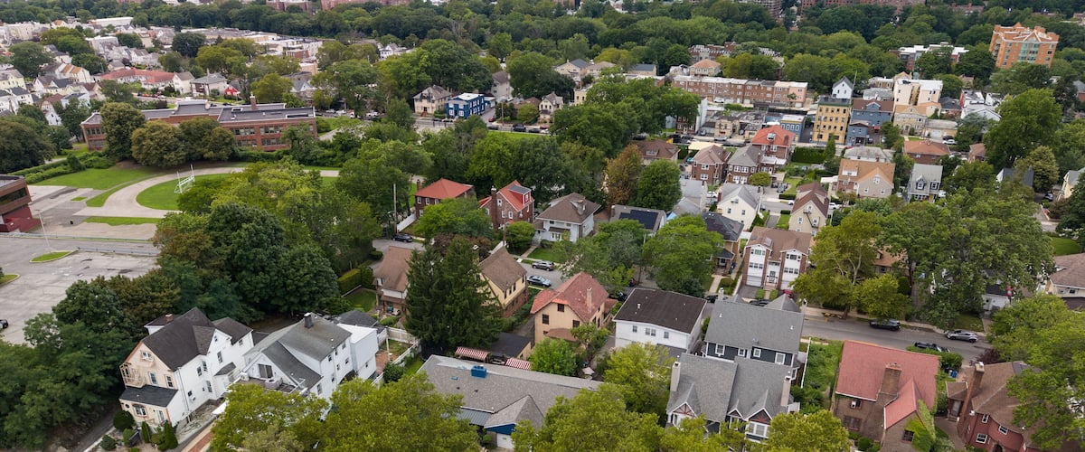 Aerial view of residential neighborhood on Primrose Avenue, Mount Vernon New York