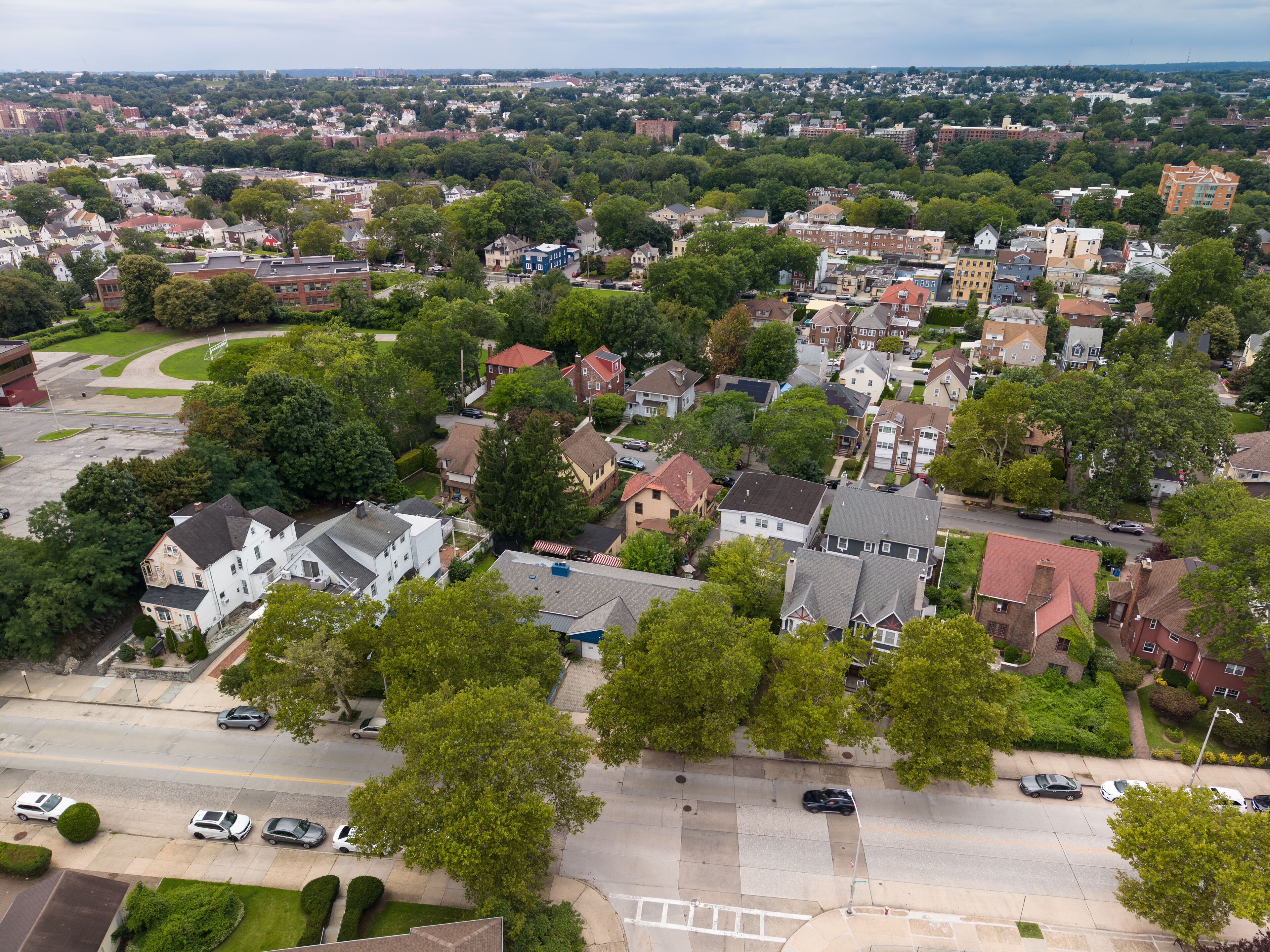 Aerial view of residential neighborhood on Primrose Avenue, Mount Vernon New York