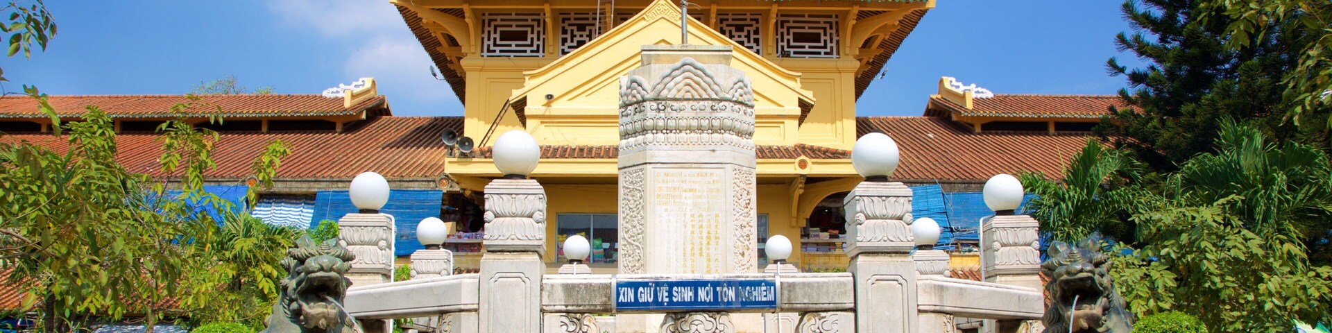 Cholon which includes a temple or place of worship