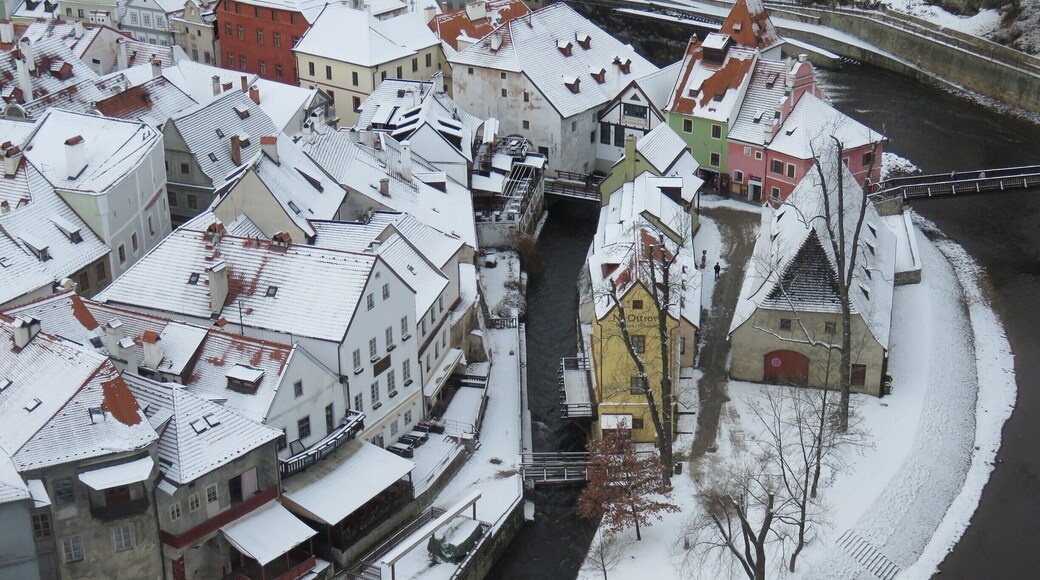 The view over the part of the village near the river is nothing short of stunning in winter. I was up in the top of the castle tower listening to the river talking away down below. #snow #Architecture #Details