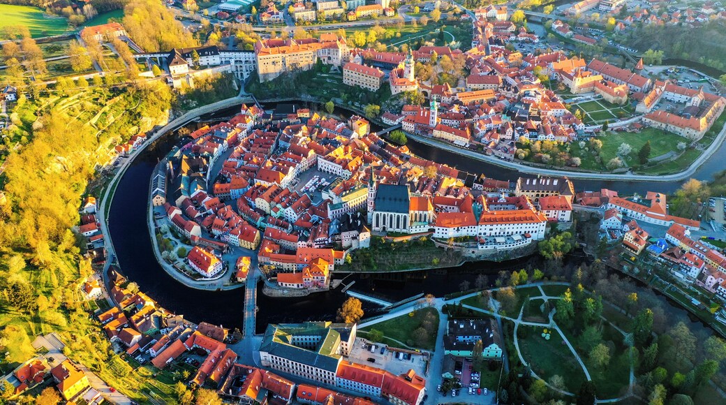 Being the beautiful town of Czech Republic, many tourist will come here when they come to Prague. It takes about 3 hours to arrive here. .