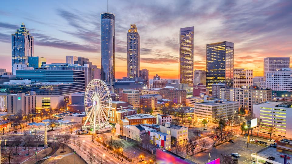 Atlanta, Georgia, USA downtown skyline.