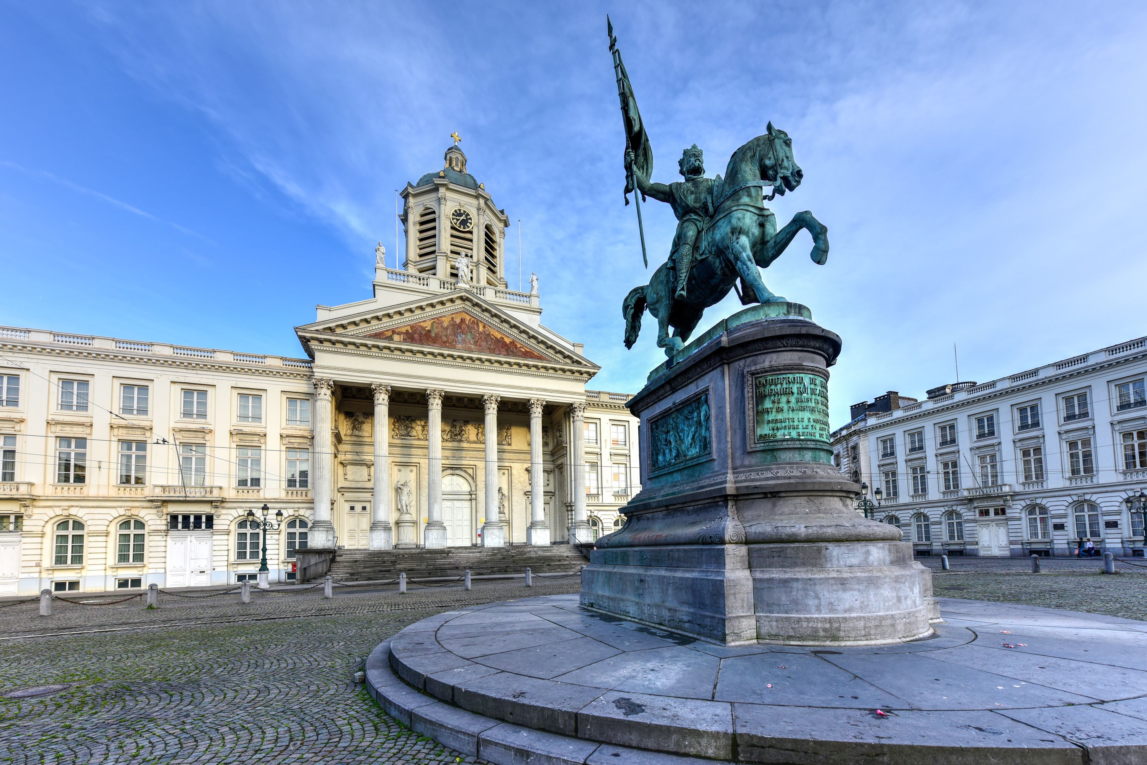 Godfrey of Bouillon statue and Church of Saint Jacques-sur-Coudenberg in Royal Square, Brussels, Belgium.