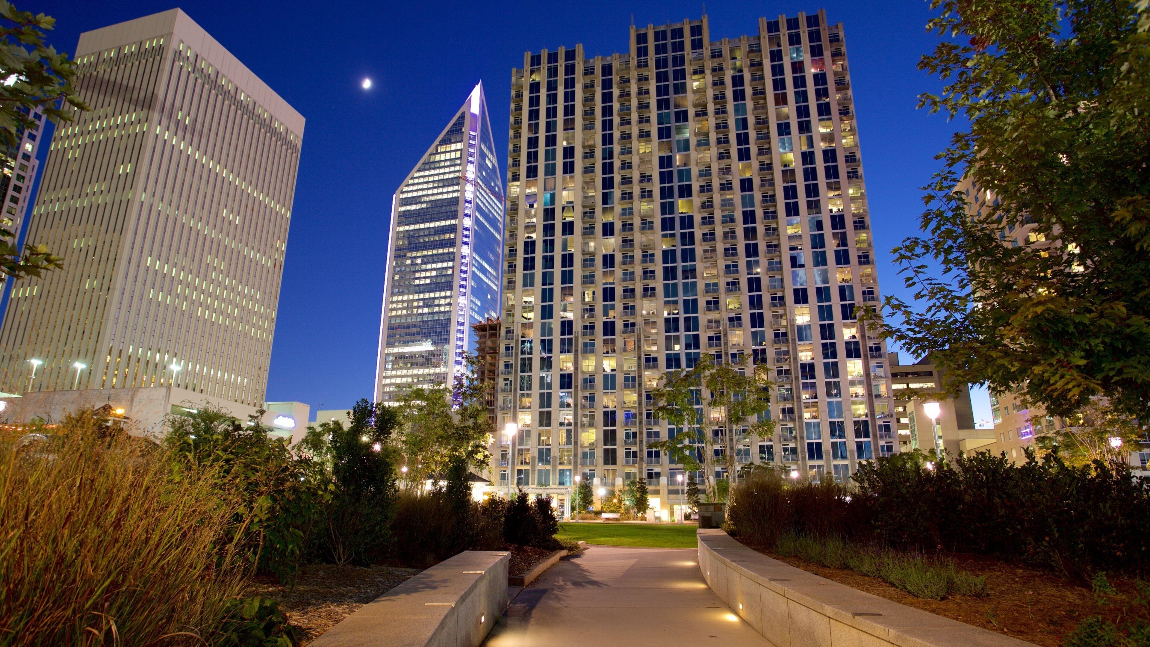 Visit Charlotte: 2026 Travel Guide for Charlotte, North Carolina