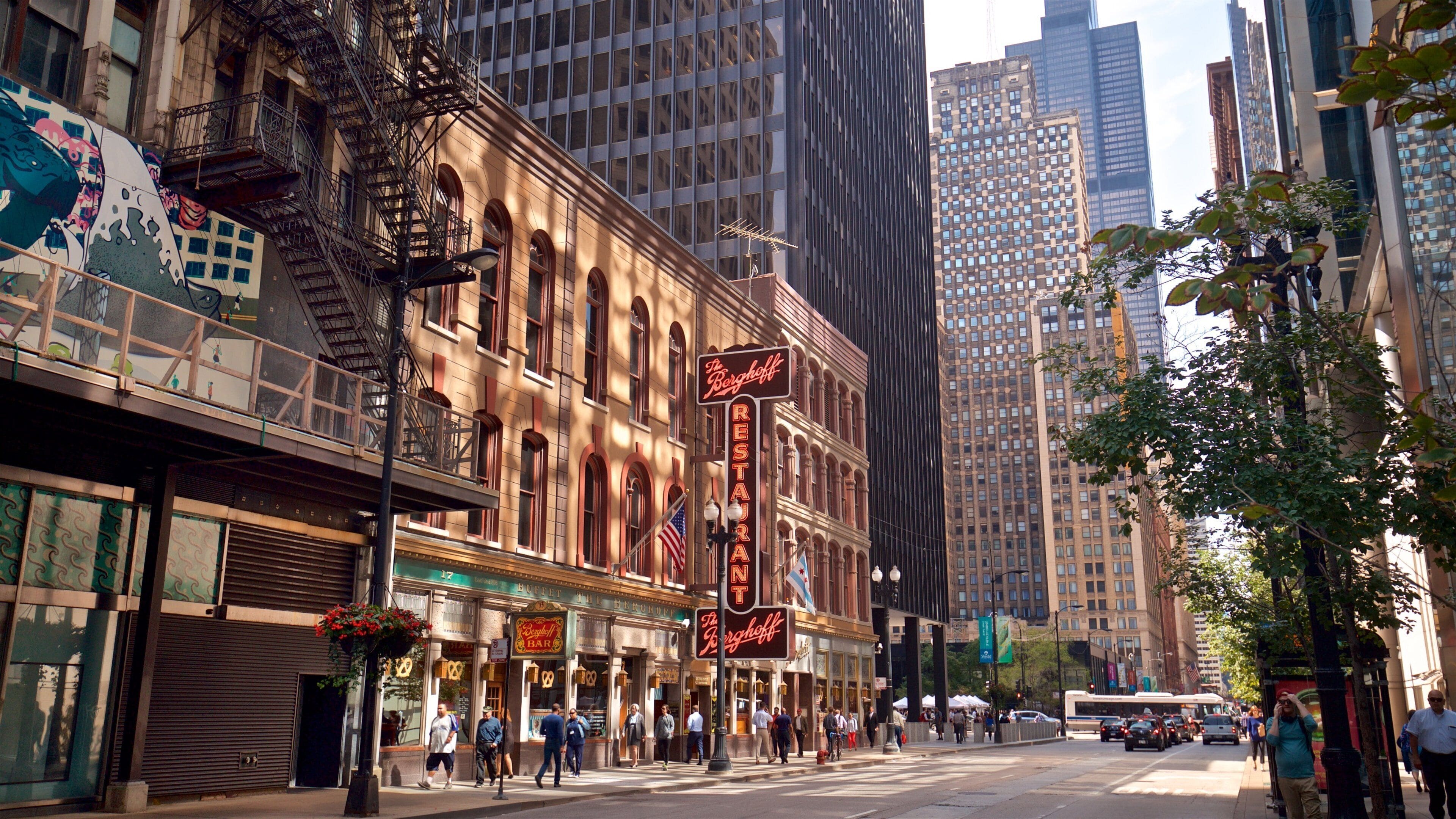 Chicago mostrando sinalização, um arranha-céu e uma cidade