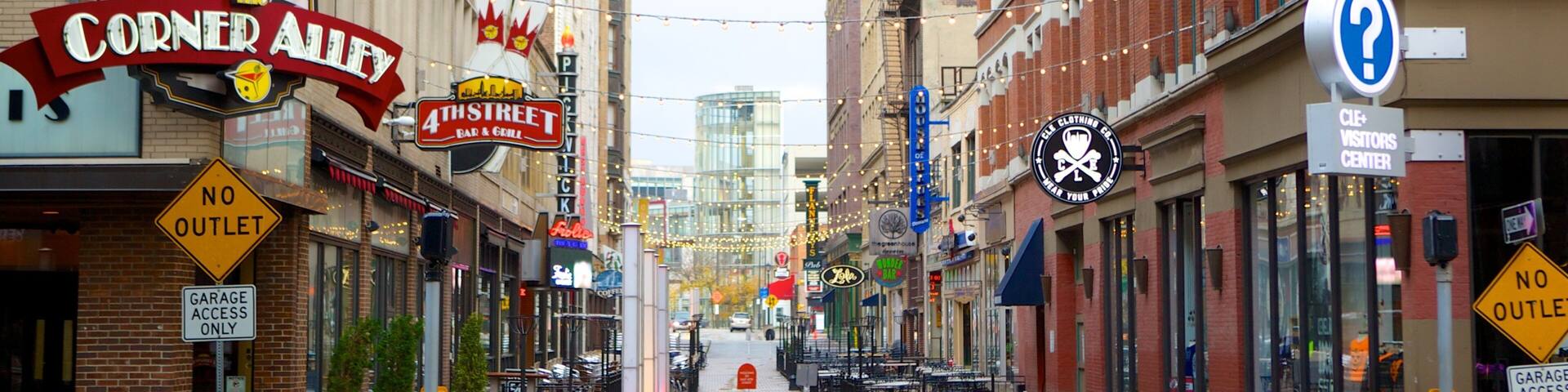 Cleveland showing signage and shopping
