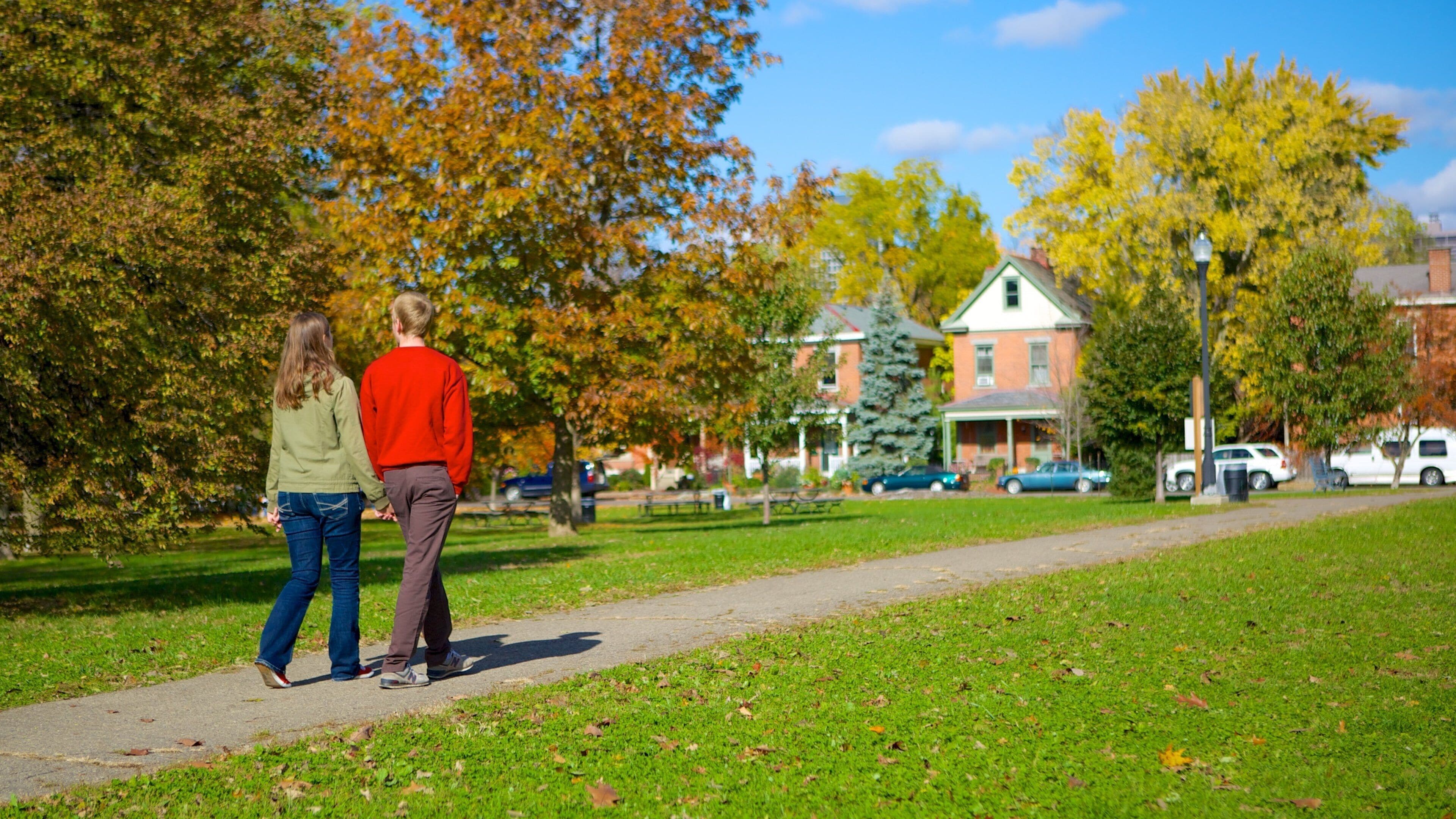 Columbus fasiliteter samt hage i tillegg til par