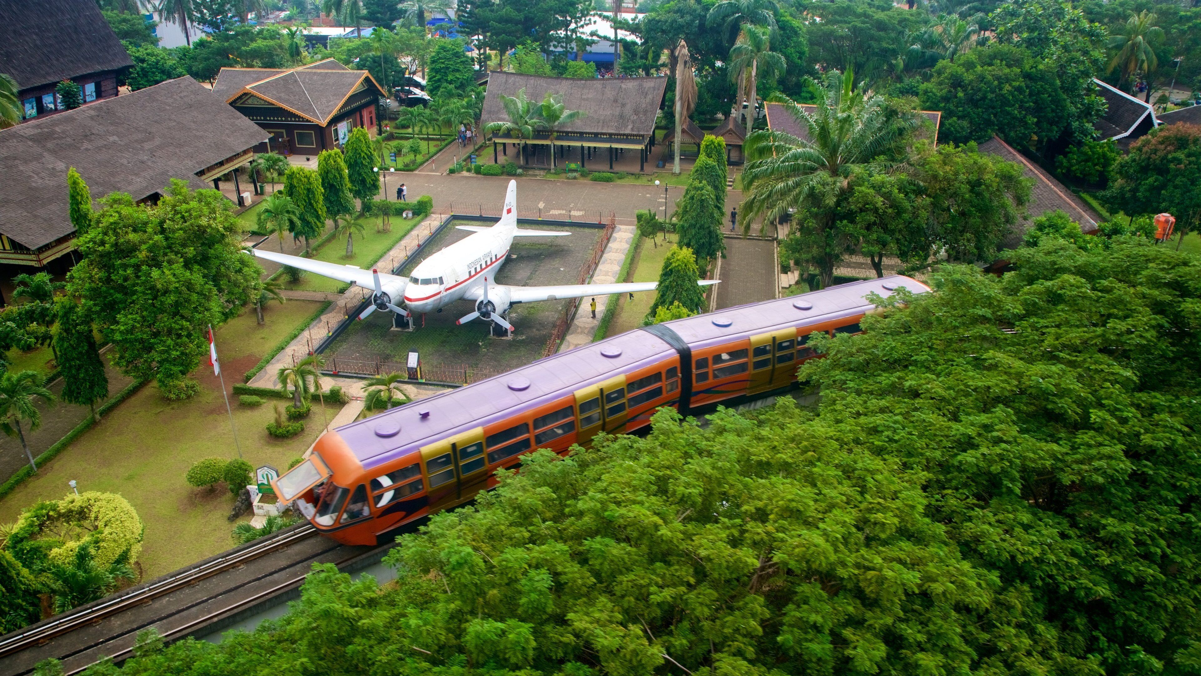 Jakarta som viser jernbanegenstande