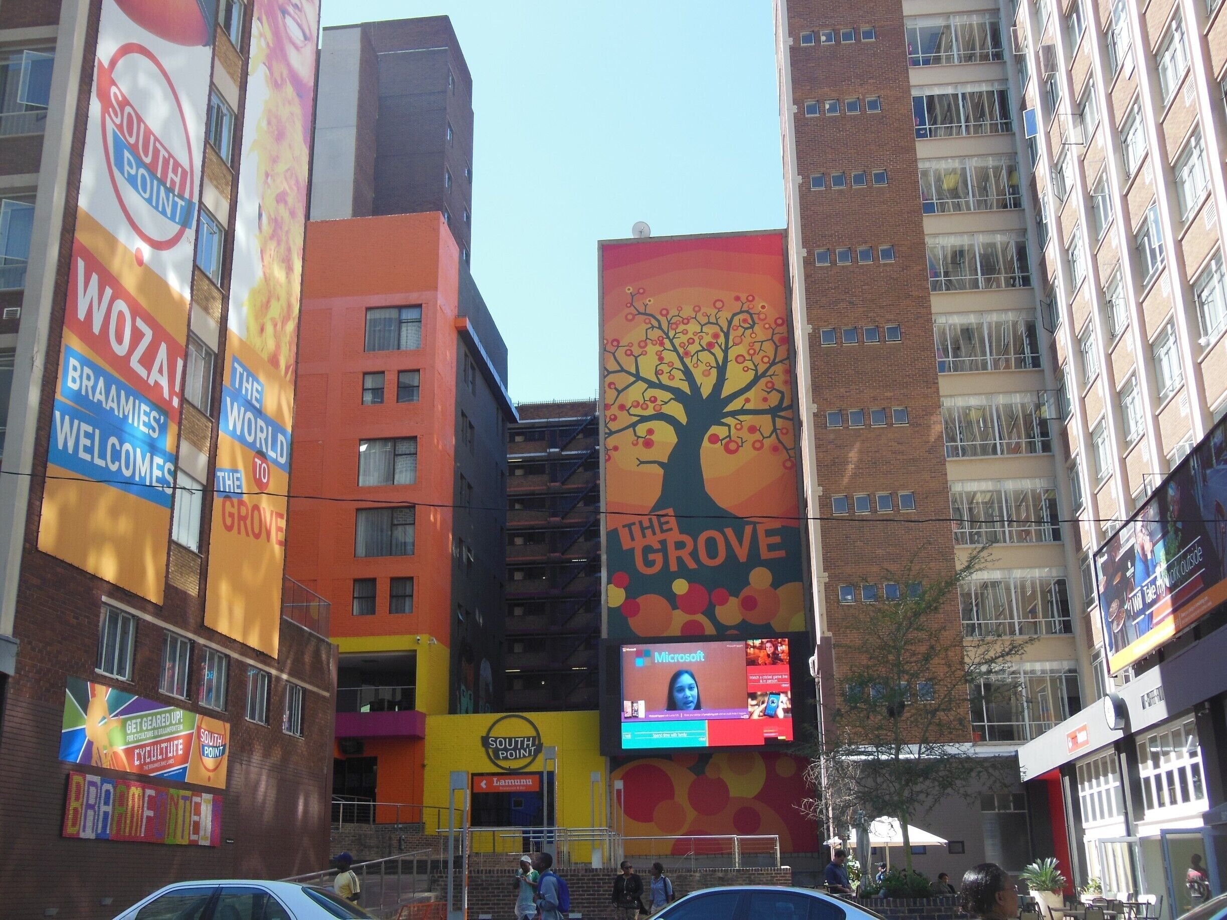 The Grove ! #Braamfontein #meetsouthafrica #thetinytaster #jozi 