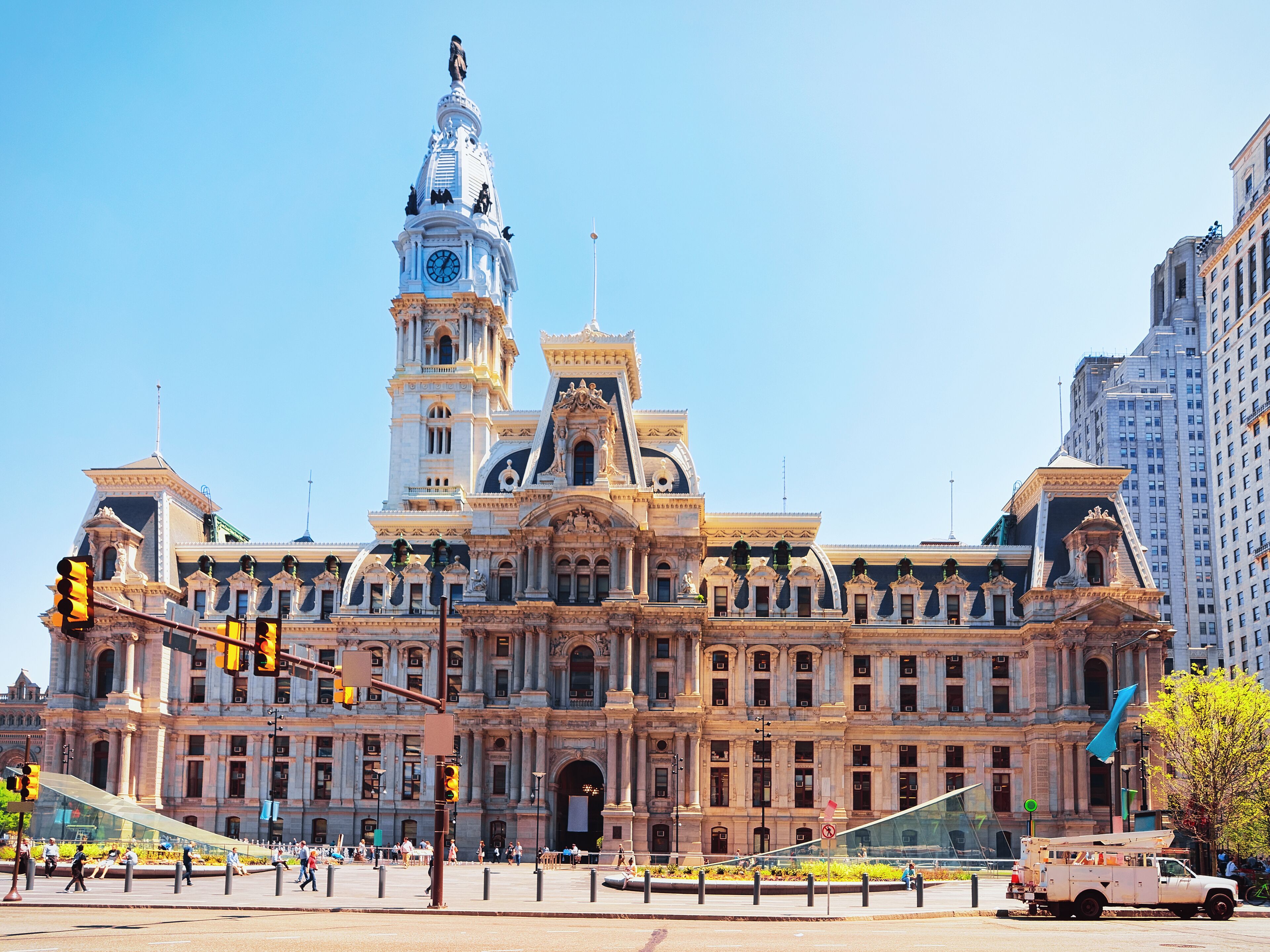 Philadelphia City Hall and tourists on the Penn Square