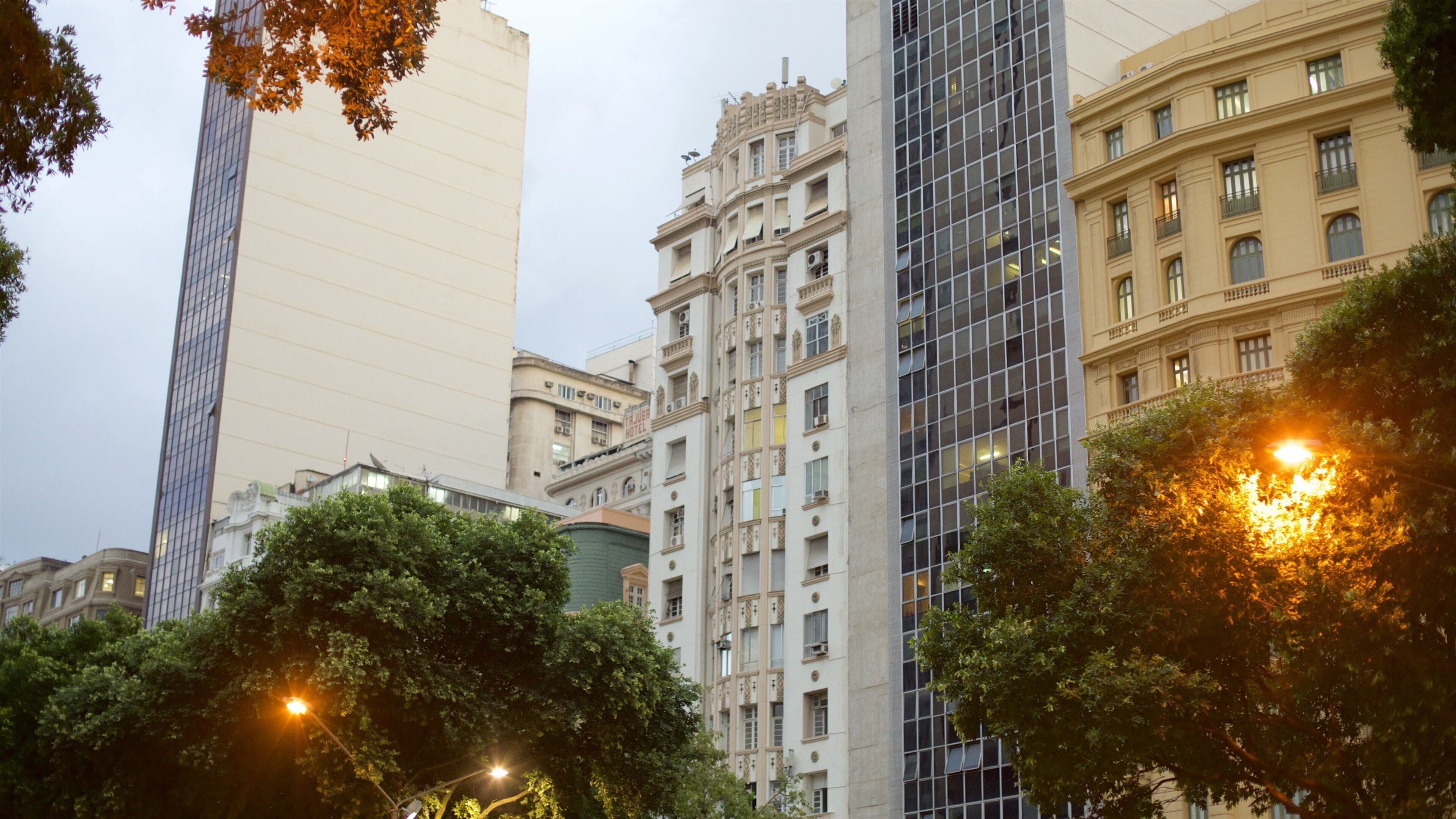 Rio de Janeiro caracterizando elementos de patrimônio e uma cidade