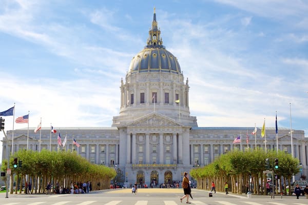 San Francisco which includes heritage architecture and a city