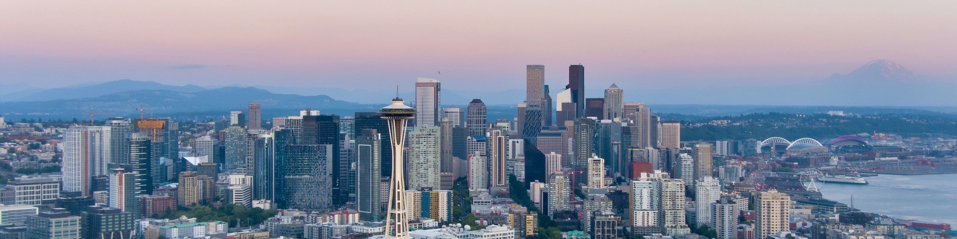 The Seattle, Washington skyline at sunset