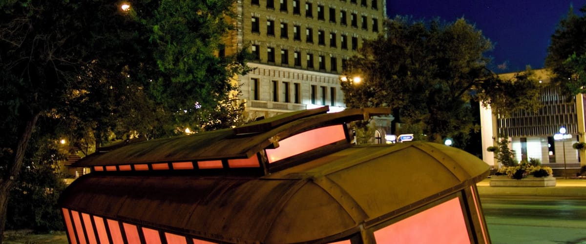 A sculpture of the 1919 street car that was overturned during the 1919 Winnipeg general strike.
A handheld shot at 16mm at 1.4.