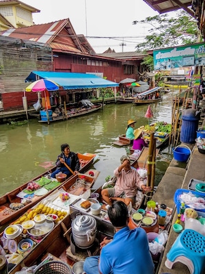 Floating Market near Bangkok, Thailand.