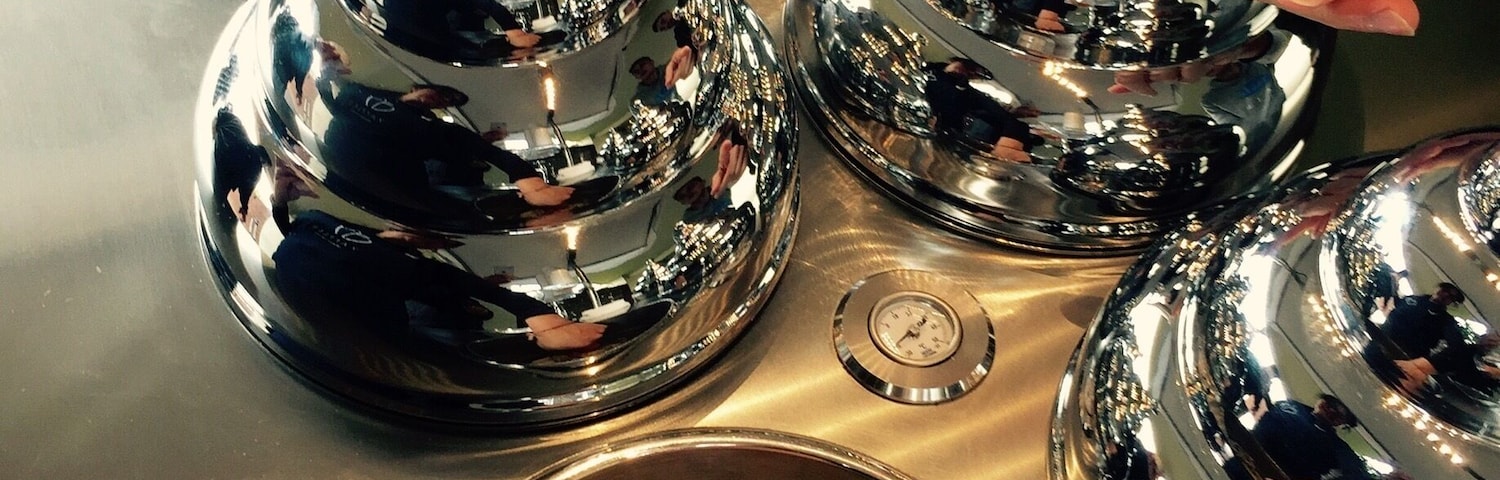 Ferrero Rocher gelato served from a beautiful custom made ice cream cart in St Kilda. 💜
It's from a very popular gelato shop in Melbourne, Australia called 7apples, which has been serving award winning gelato to Melbournians and tourists alike since 2001.
The shop is located right near the beach in buzzing Acland Street, St Kilda and they now cater for weddings and all types of functions with this gorgeous cart that was made in Sicily just for them. Love the shiny pozzetti lids, too!
#delicious