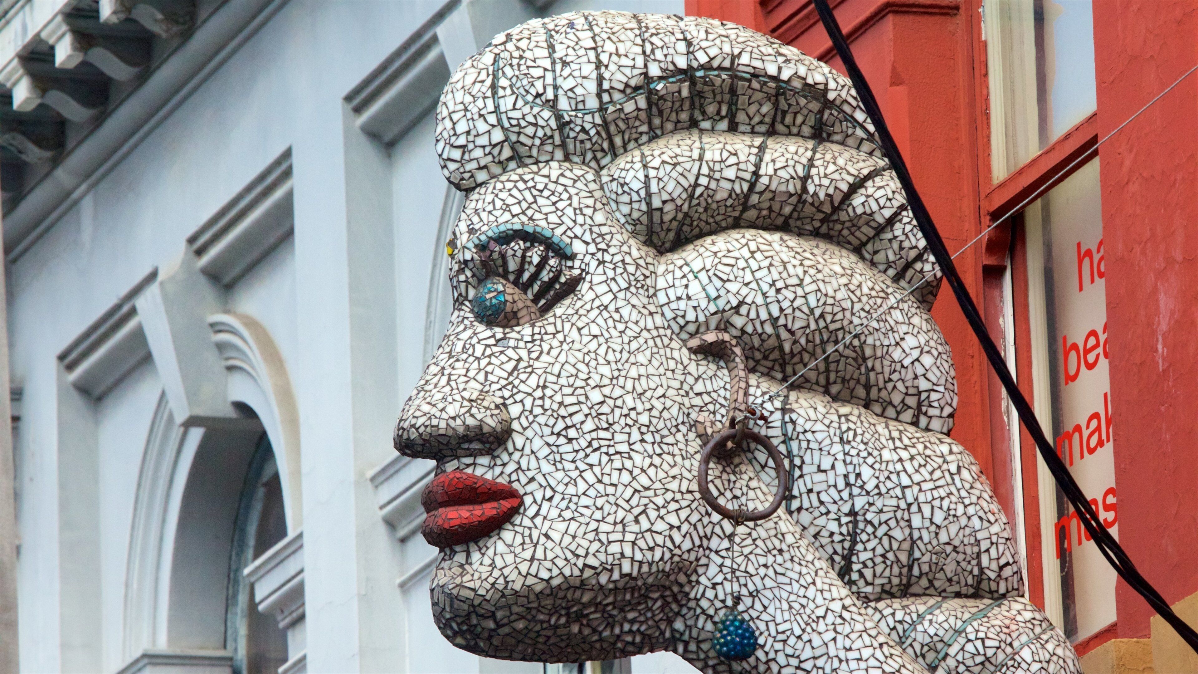 Fitzroy som inkluderar utomhuskonst