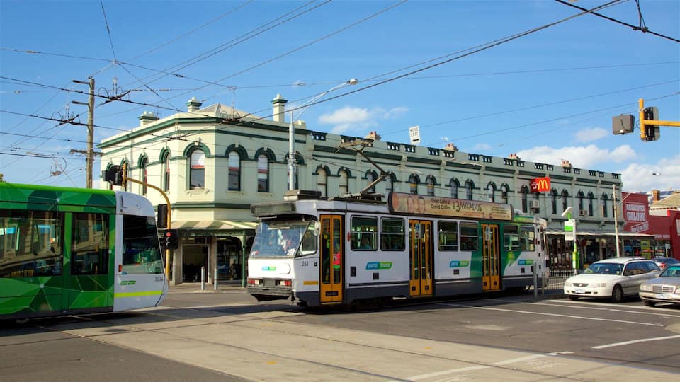 Richmond showing vehicle touring