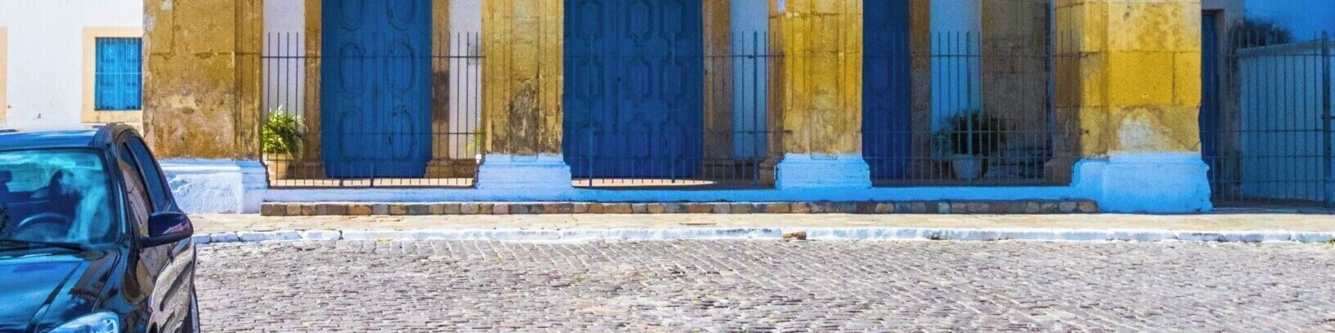 Igreja e Convento do Carmo (Church and Convent of Mount Carmel), constructed 1699-1766, São Cristóvão, Sergipe, Brazil.
Note the church and convent are to the right, the Igreja da Ordem Terceira do Carmo (Igreja da Ordem Terceira do Carmo), a sepate designated historic structure, is set back to the left.
#BVStrove