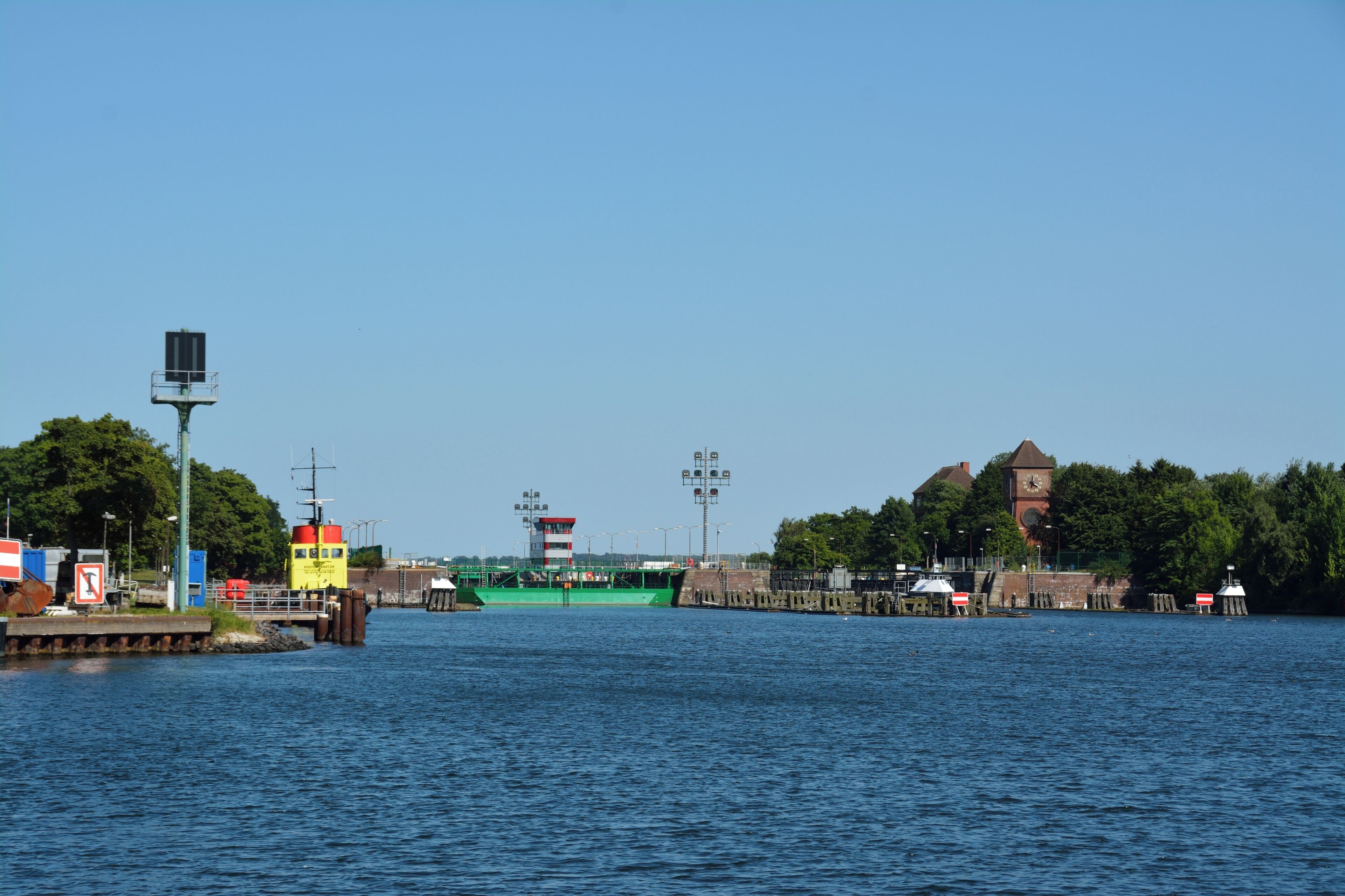 Impressionen vom Besuch der Fährverbindung in Kiel über den Nord-Ostsee-Kanal.