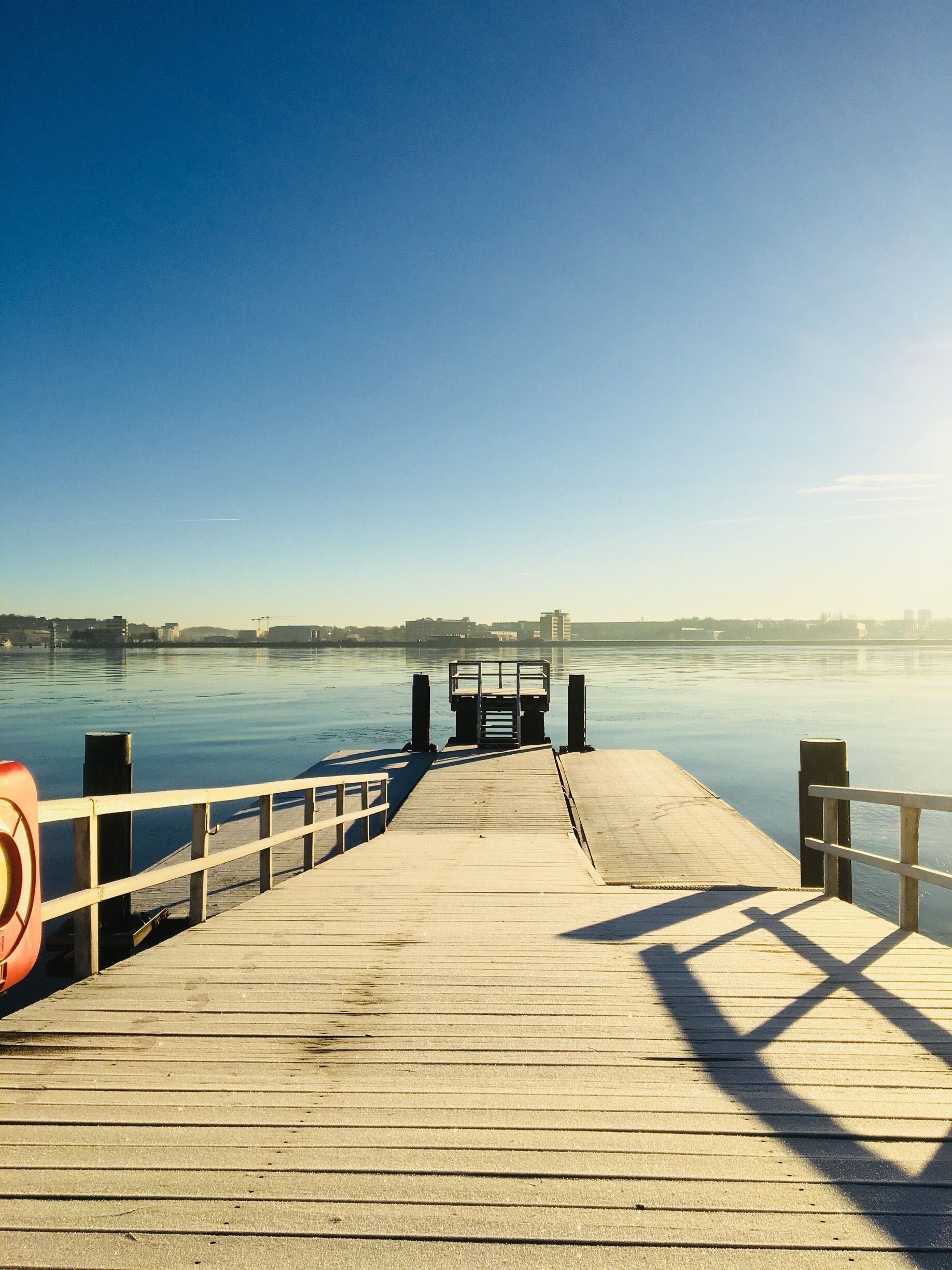 Slippery. ❄️⚓️